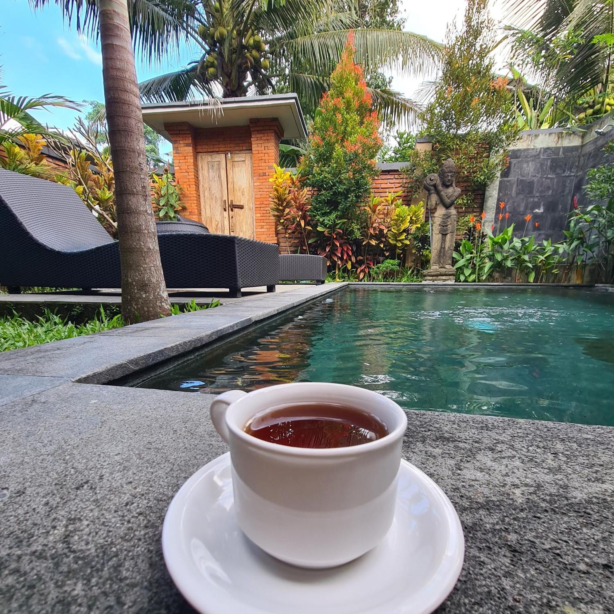 Ubud Suarga Private Pool Villa Bagian luar foto